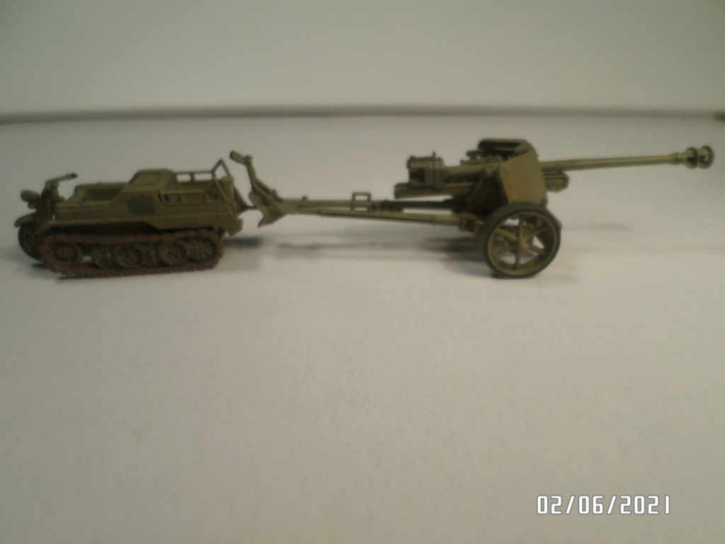 [ Hasegawa / Esci ]  Sd Kfz 2 Kettenkraftrad + PaK 40   Sam_3942