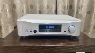 Esoteric N-05XD Streamer DAC/Preamp D5ef0b10