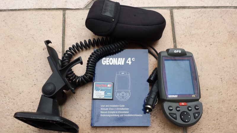 [Vendo usati] Ecoscandaglio e Gps Gps10