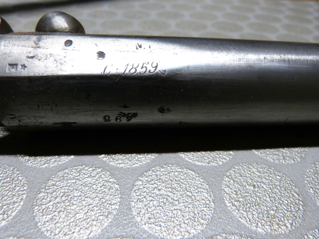 Un fusil 1822Tbis sans marquage de platine P1010913