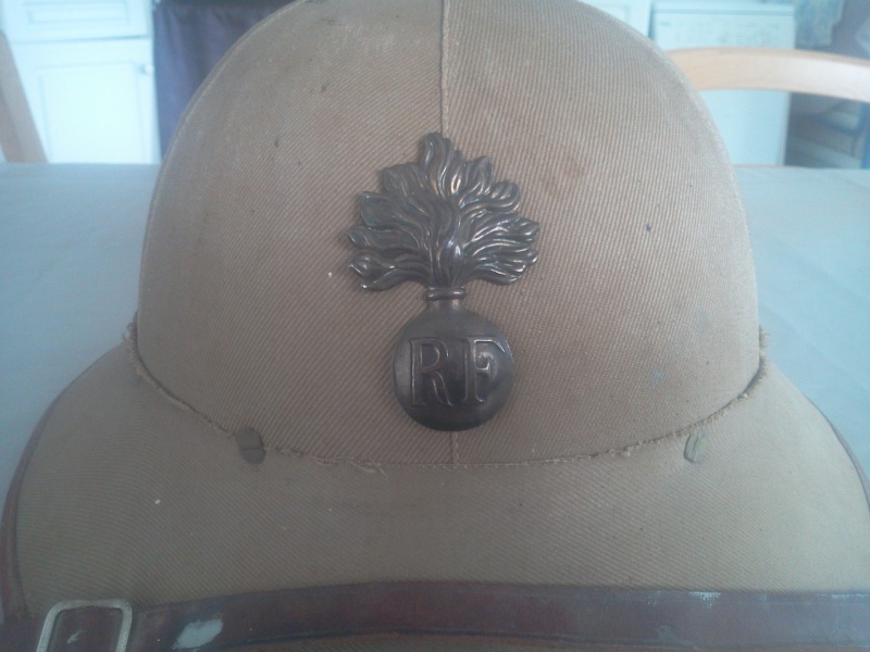 La gendarmerie coloniale : deux nouveaux casques ! Photo125