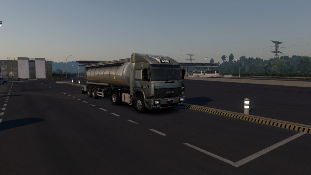 Eurotrans... Les coulisses. - Page 2 Ets2_179