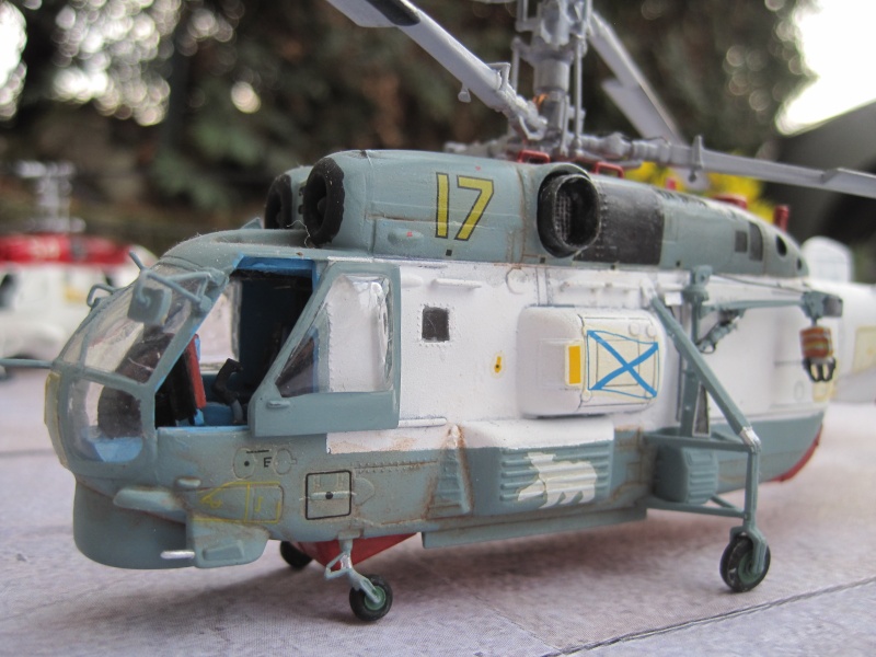 Kamov KA 27 PL "Hélix" / Zvezda/ 1/72 e Img_5410