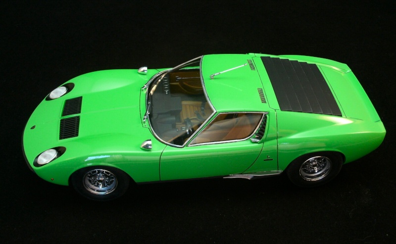 1971 Lamborghini Miura (Hasegawa). 022_co10