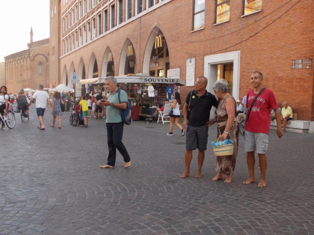 21 Agosto: serata al Ferrara Buskers Festival Amici_16