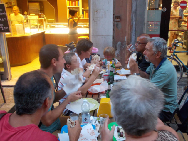 21 Agosto: serata al Ferrara Buskers Festival Cena310