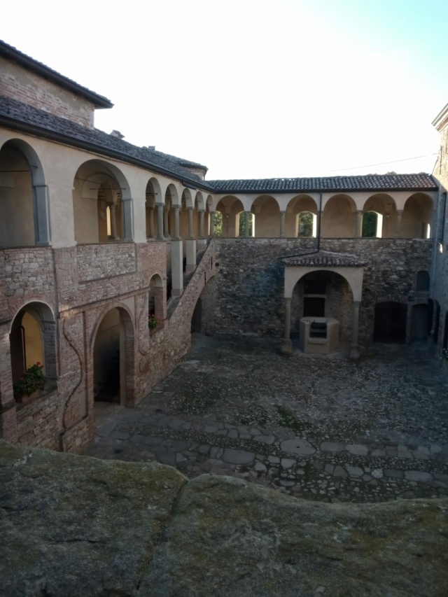 Visita al castello di Agazzano (PC) Img-2011