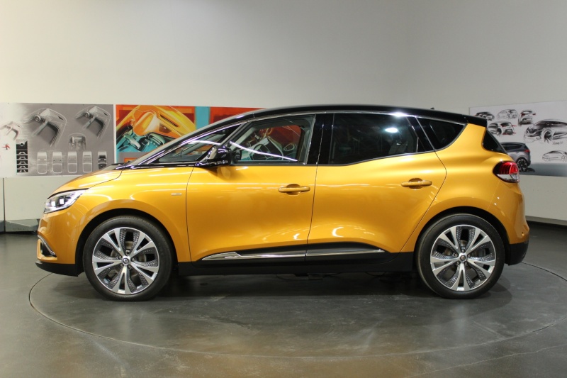 2016 - [Renault] Scénic IV [JFA] - Page 33