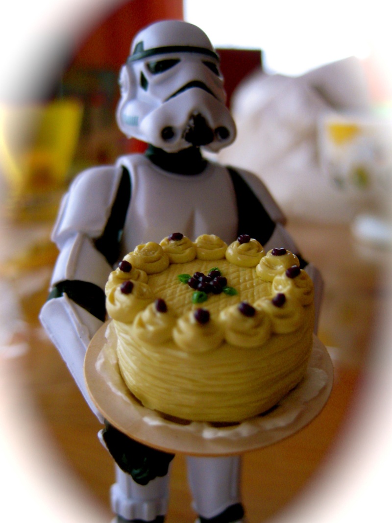 Mos Eisley wünscht "Happy Birthday!" - Seite 33 Happyb10