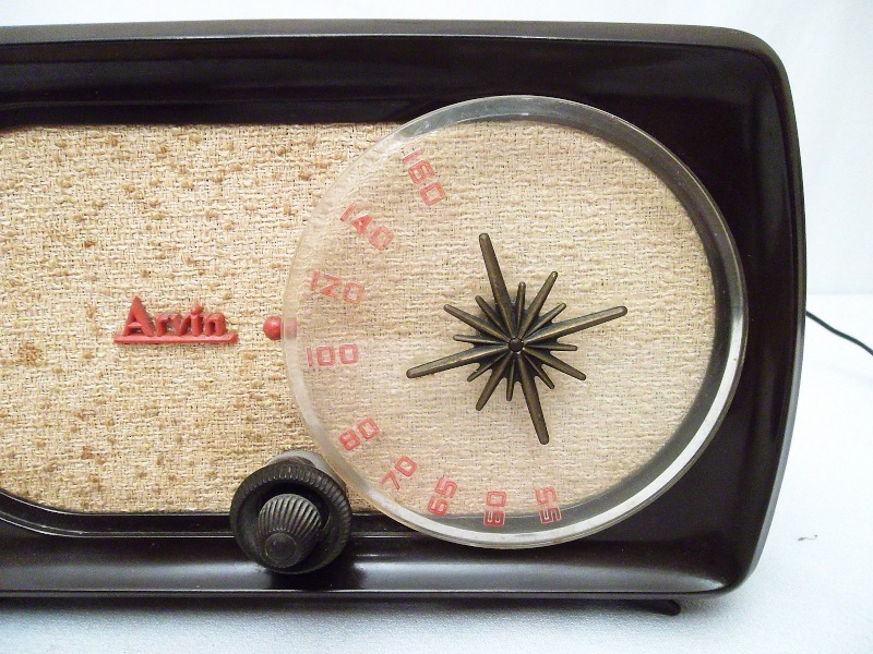 ARVIN 753T ATOMIC MID CENTURY PLASKON TUBE RADIO - 1953 234