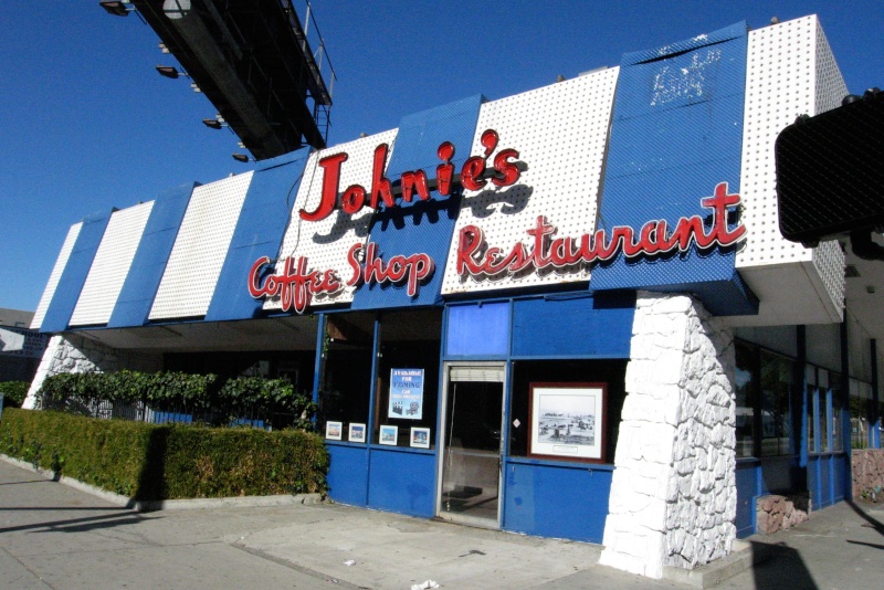 Johnie's Coffee Shop - 1956  - Los Angeles Johnie11
