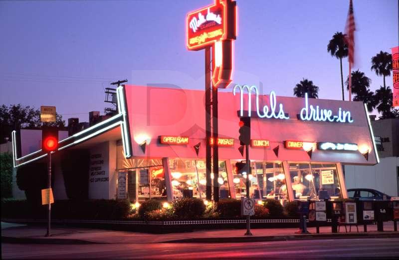  Mel’s Drive-In on Ventura Boulevard - Los Angeles - 1953 Melsdr10