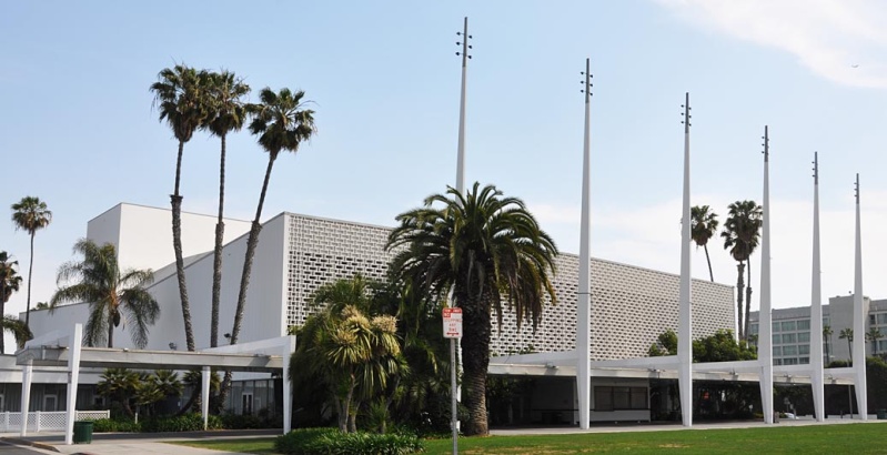 Santa Monica Civic Auditorium - 1958 - architecte Welton Becket - USA Smcivi10