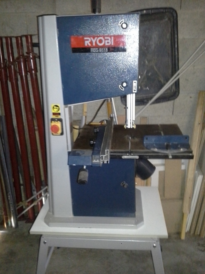 Scie à ruban RYOBI modele RBS-5518. 20160316