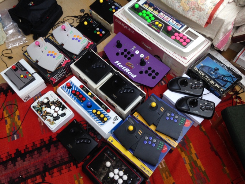 Les pads et sticks que vous utilisez pour vos consoles, vos avis et retours Img_2510