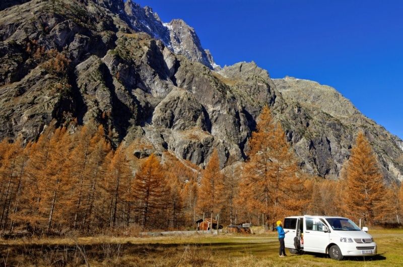 A VENDRE VW TRANSPORTER T5 2007 140CH AMENAGE 4.000 EUR T5_amb10