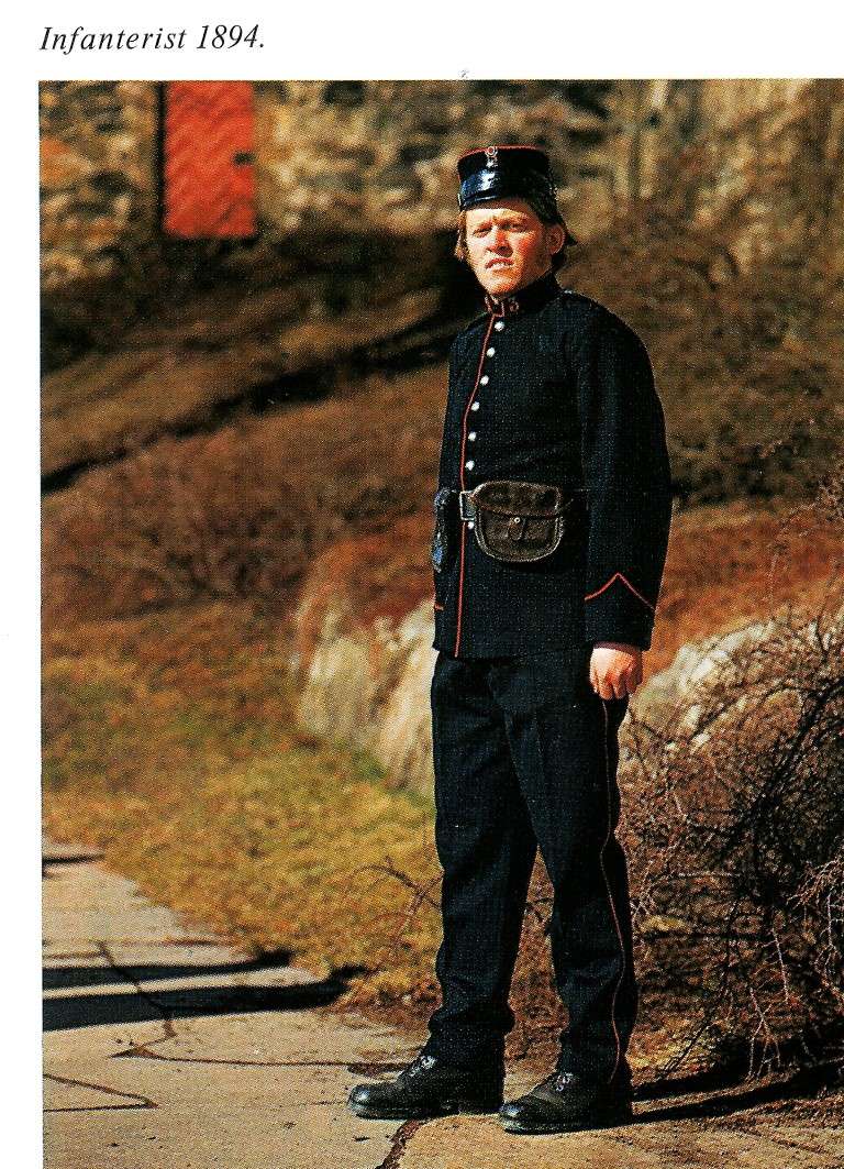 Norwegian uniforms. A pictorial. Uni10_10