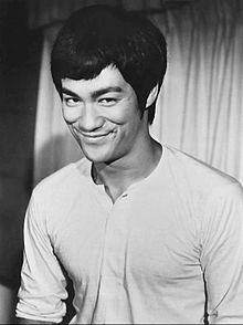 Bruce Lee:  celebrating his life through pics Bruce_10