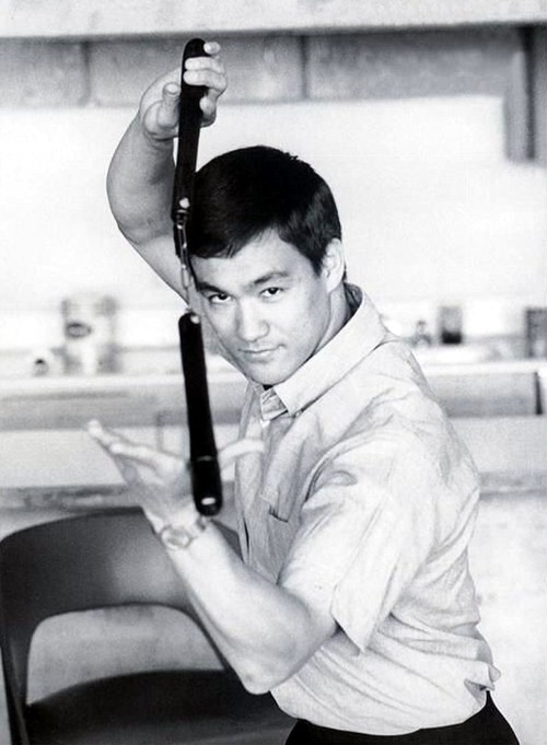 Bruce Lee:  celebrating his life through pics Brucel11