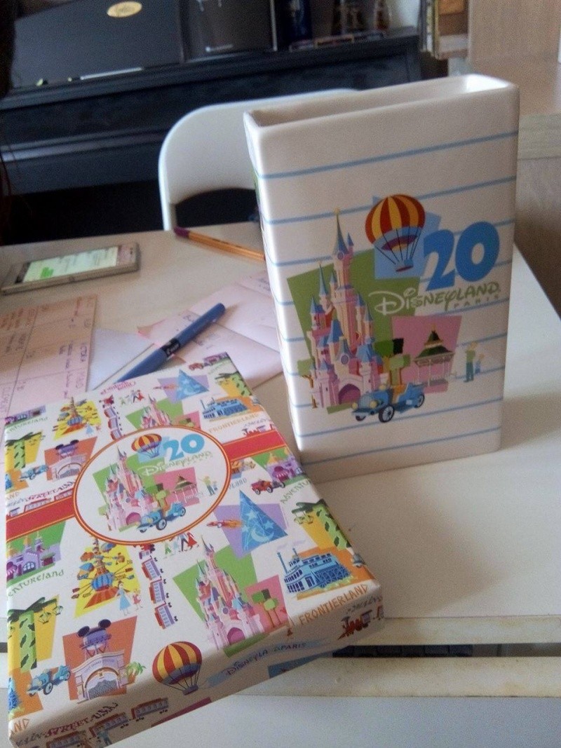 Collection "rétro" 20 ans de Disneyland Paris 12773011