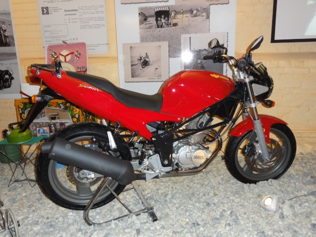 Le musée de "la moto DDR" à Berlin   Dsc01169