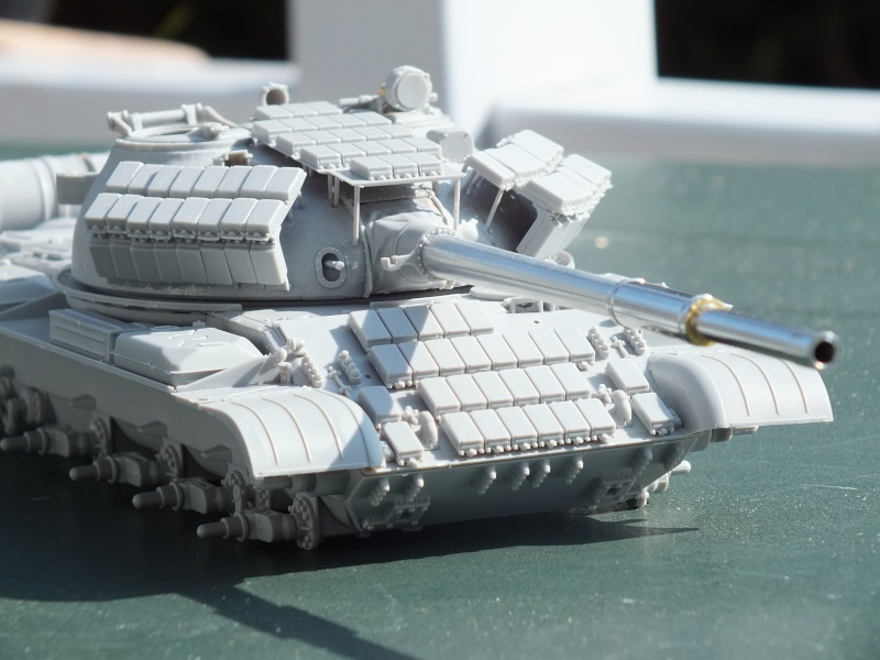 Montage T62 Era Mod.72 Trumpeter 01549 ; 1/35 en attente de peinture. - Page 2 Dscf8969