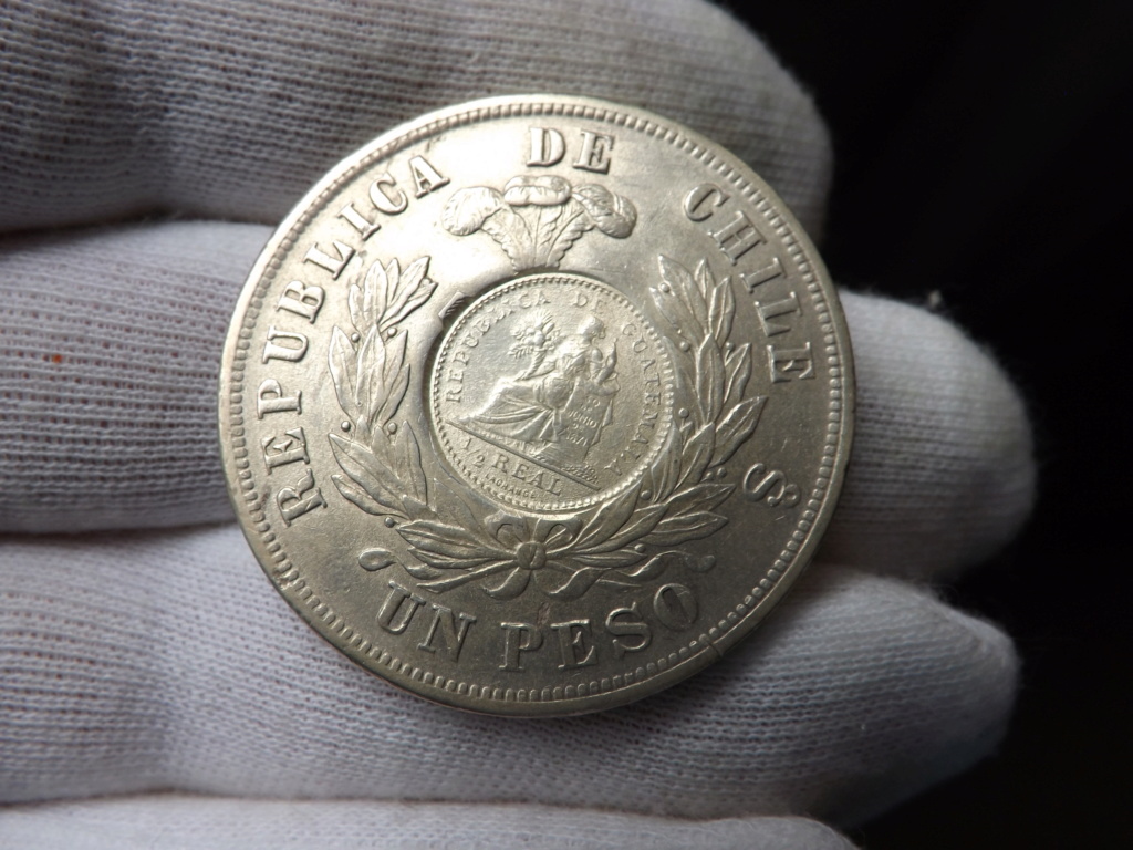 1 Peso sellado de Guatemala 1.894 sobre 1 peso chileno de 1.876 Dscf3449