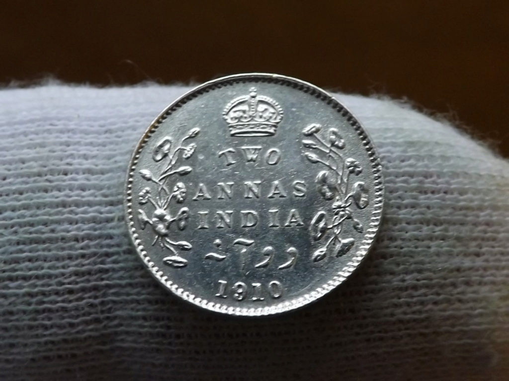 2 Annas de 1.910, de la India Británica. Dscf4228