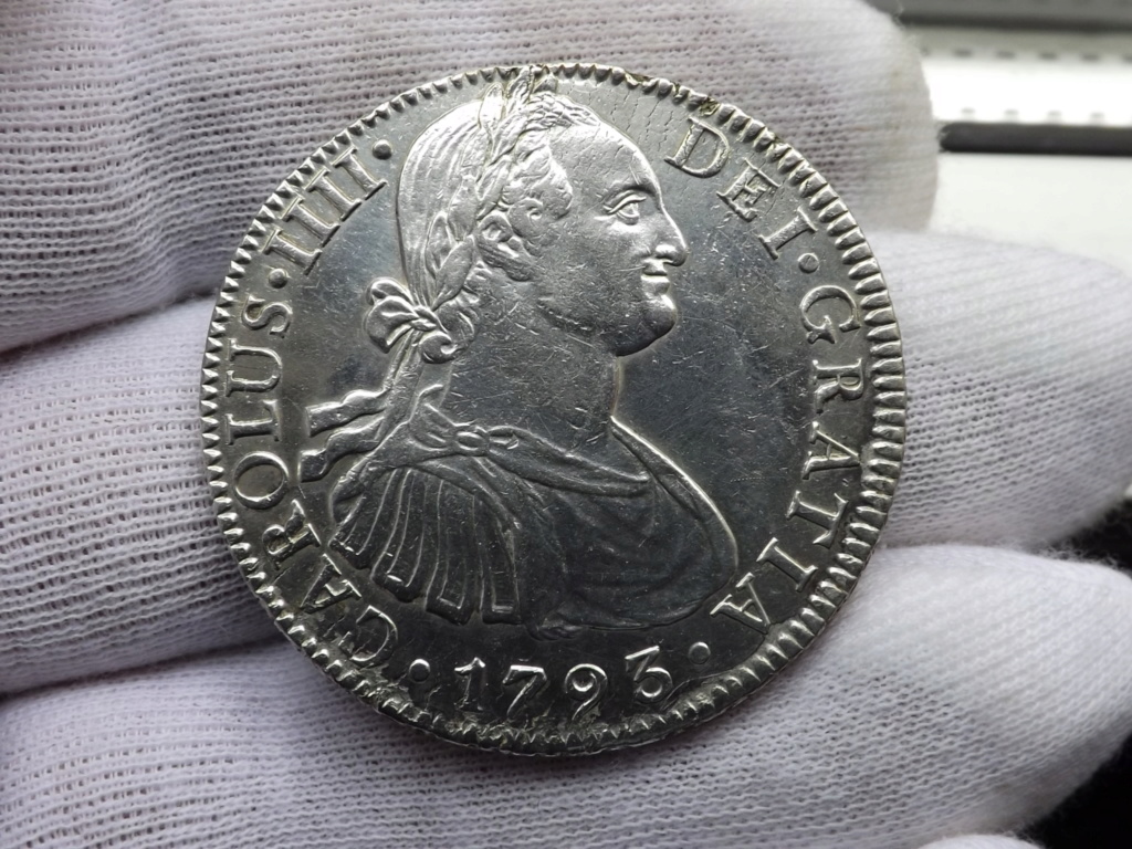 8 Reales de 1.793 Méjico de Carlos lV. Mis 3 primeros Reales de a 8, ( y III ). Dscf7238