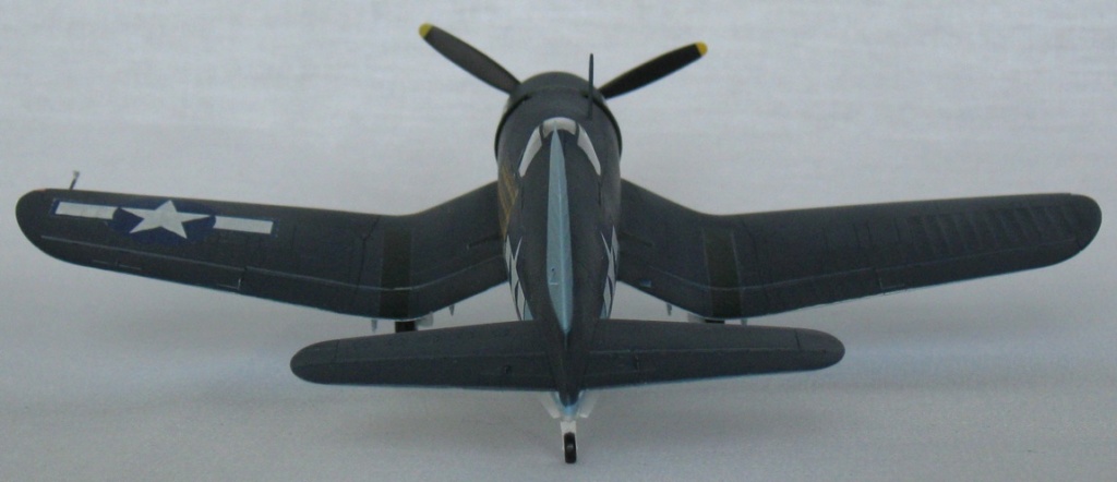 Chance Vought F4U-1А Academy 1/72 Img_0960