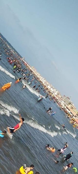 شواطئ رأس البر تشهد إقبال كبير من المواطنين خلال عطلة نهاية الأسبوع  _ao13