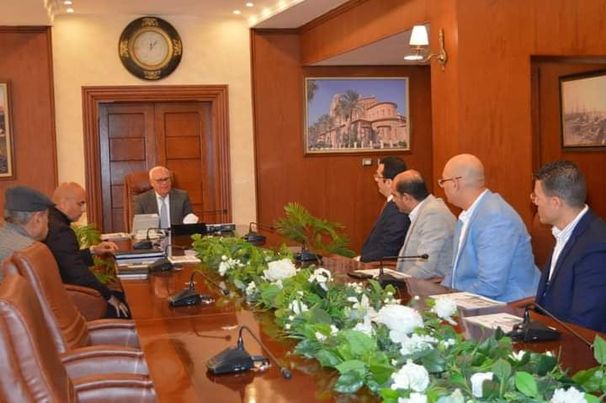 محافظ بورسعيد يستقبل ممثلي الشركة المصرية السعودية"Al_alameya "  A437