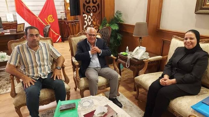 محافظ بورسعيد يستقبل الدكتور محمود حسين رئيس لجنة الشباب والرياضة بمجلس النواب، A543