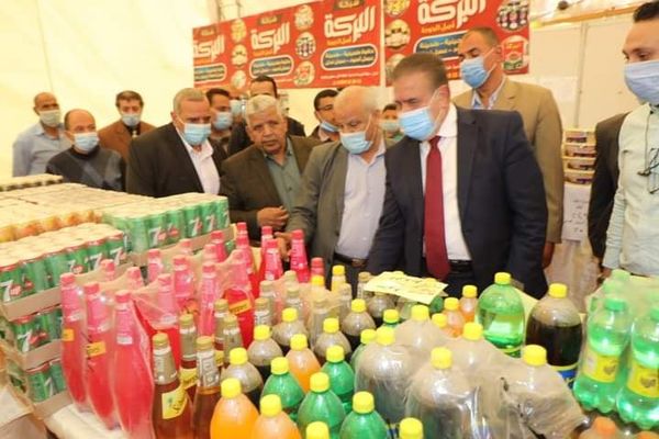 محافظ المنوفية يفتتح معرض " أهلا رمضان " الثاني لبيع السلع الغذائية بأسعار مخفضة  Aa237