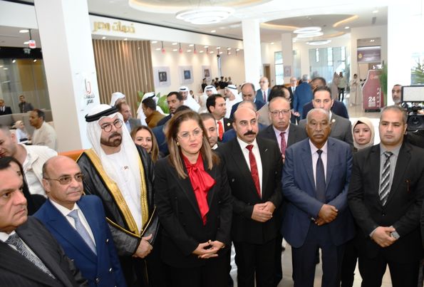 إفتتاح مركز خدمات مصر باسوان فى إطار إتفاقية التعاون الموقعة بين جمهورية مصر العربية ودولة الإمارات العربية المتحدة  Aaa403