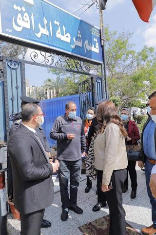 الدكتورة منال عوض تتفقد قسم شرطة المرافق بمدينة دمياط في زيارة مفاجأة Aaaa46