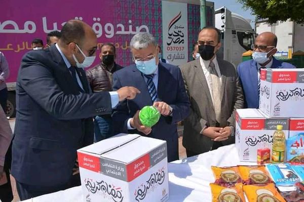 القاضي -  حملة " أبواب الخير  تستهدف توزيع 10 آلاف كرتونة مواد غذائية  خلال شهر رمضان  Aao198