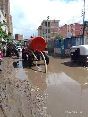 استمرار أعمال رفع مياة الأمطار بالوحدات القروية لمركز المحلة تحت إشراف نواب رئيس المدينة Aaoo372