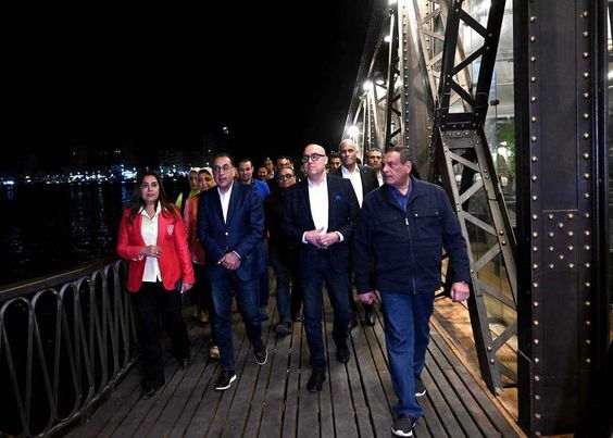 رئيس الوزراء يشهد افتتاح "كوبري دمياط التاريخي" بعد تنفيذ أعمال التطوير وإعادة التأهيل  Aiei10