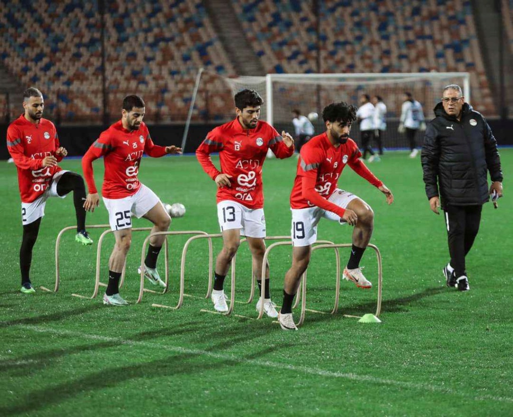 منتخب مصر يواصل تدريباته استعدادا لبطولة كأس العاصمة  Aio828