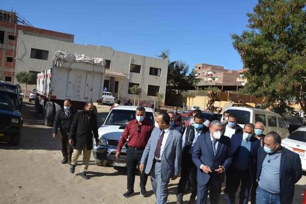  محافظ المنيا يتفقد أعمال إنشاء مبني المجلس الشعبي المحلي بمنطقة أبو فليو Aya_aa16