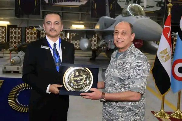 القوات الجوية تحتفل بمرور "40" عاماً على هبوط أول طائرة " F16 " بجمهورية مصر العربية  Ayaic53