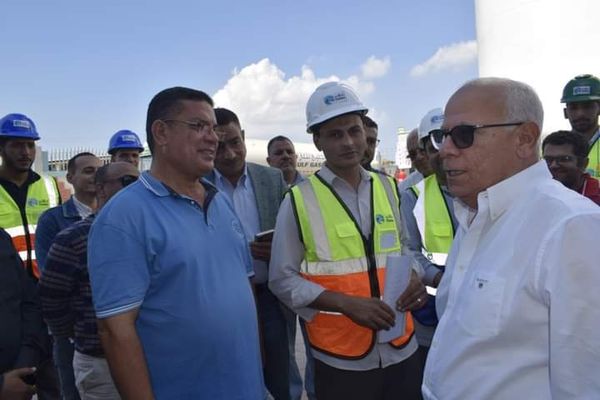  محافظ بورسعيد يوجه الشكر لمسئولي عدد من المصانع على الظهور المشرف خلال زيارة « رئيس الوزراء»  لمحافظة بورسعيد Ayiao79