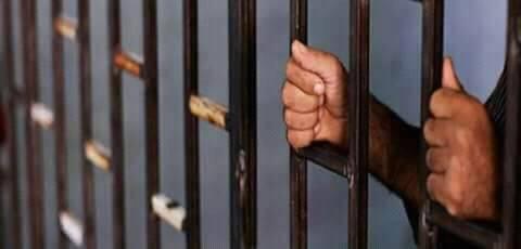 حبس شاب لابتزاره فتاة عبر "فيسبوك" في حلوان  Ayo10