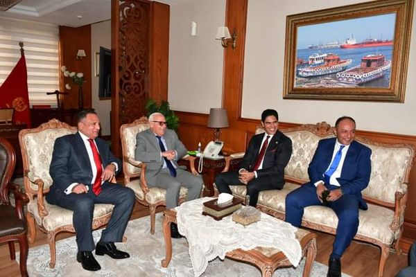 محافظ بورسعيد يستقبل قيادات حزب الشعب الجمهوري خلال زيارتهم لـمحافظة بورسعيد Ayo422