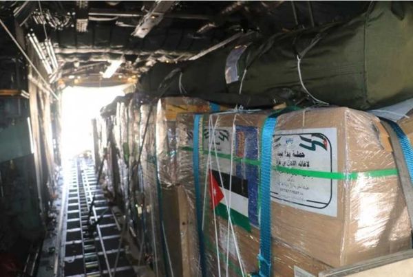 الجيش الأردني ينفذ 6 إنزالات جديدة على غزة بالتعاون مع دول صديقة وشقيقة Ayo714