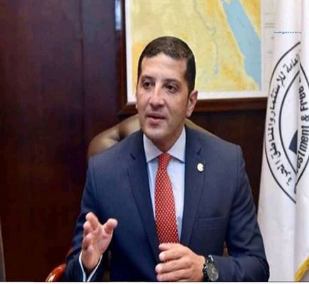 رئيس هيئة الاستثمار يصدر قراراً بإنشاء " وحدة خدمات الشركات المقيدة بالبورصة المصرية" Ayoao53