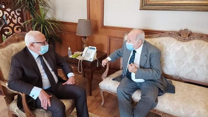 محافظ بورسعيد يستقبل رئيس هيئة قضايا الدولة فرع تاني Ca44