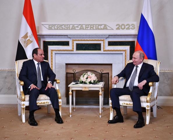 الرئيس عبد الفتاح السيسي يلتقى بالرئيس الروسي فلاديمير بوتين، في "قصر قسطنطين" بمدينة سان بطرسبرج. Oiooa11