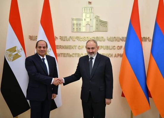 الرئيس عبد الفتاح السيسي يجرى مباحثات موسعة مع  رئيس الوزراء الأرميني "نيكول باشينيان" Oo463
